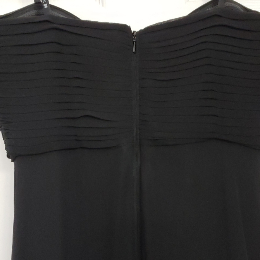 Formal Gown - Picture 3 of 7